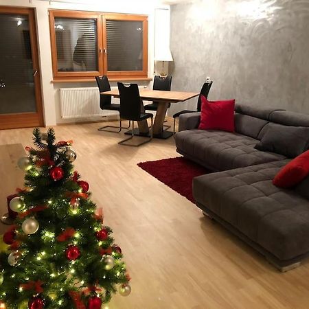 Appartamento Nuovo E Comfort A Brunico Kronplatz Luaran gambar